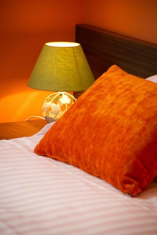 Les Hirondelles Hotel Les Sables-dʼOlonne Kamer foto