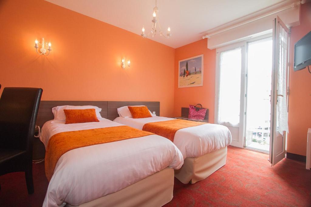 Les Hirondelles Hotel Les Sables-dʼOlonne Kamer foto