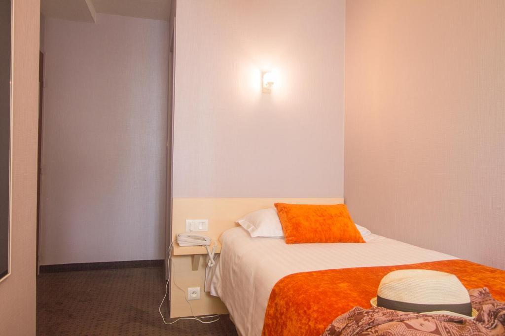 Les Hirondelles Hotel Les Sables-dʼOlonne Kamer foto