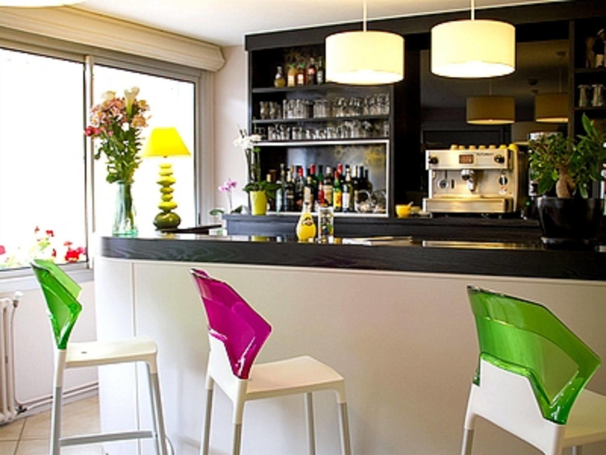 Les Hirondelles Hotel Les Sables-dʼOlonne Buitenkant foto