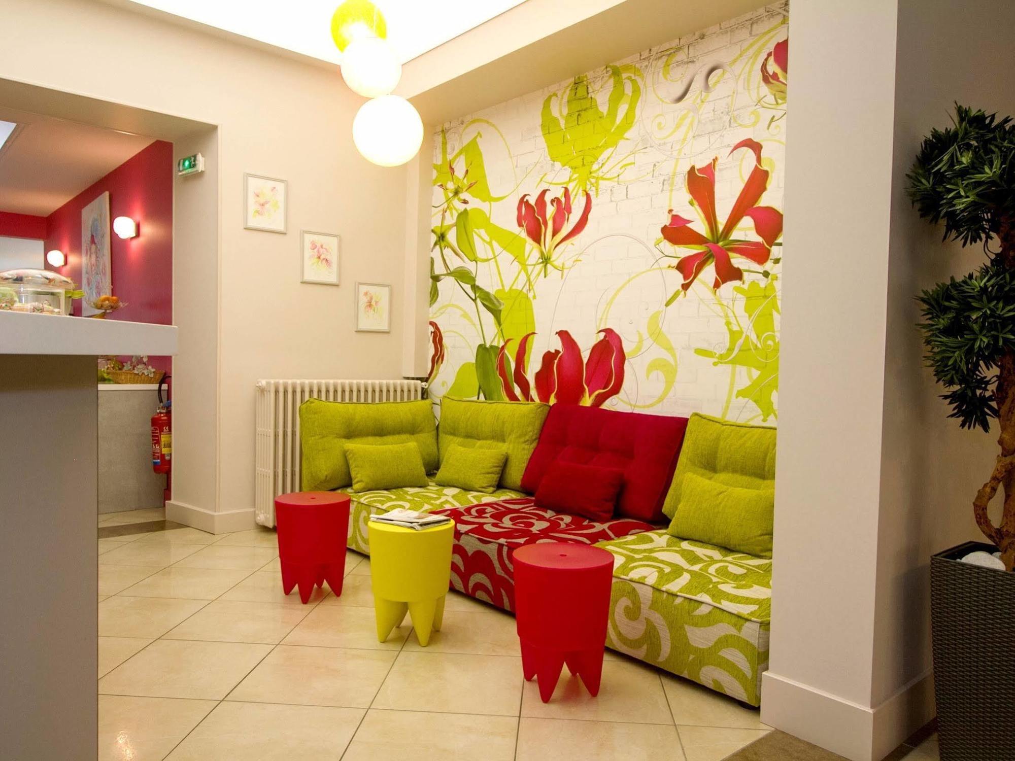 Les Hirondelles Hotel Les Sables-dʼOlonne Buitenkant foto