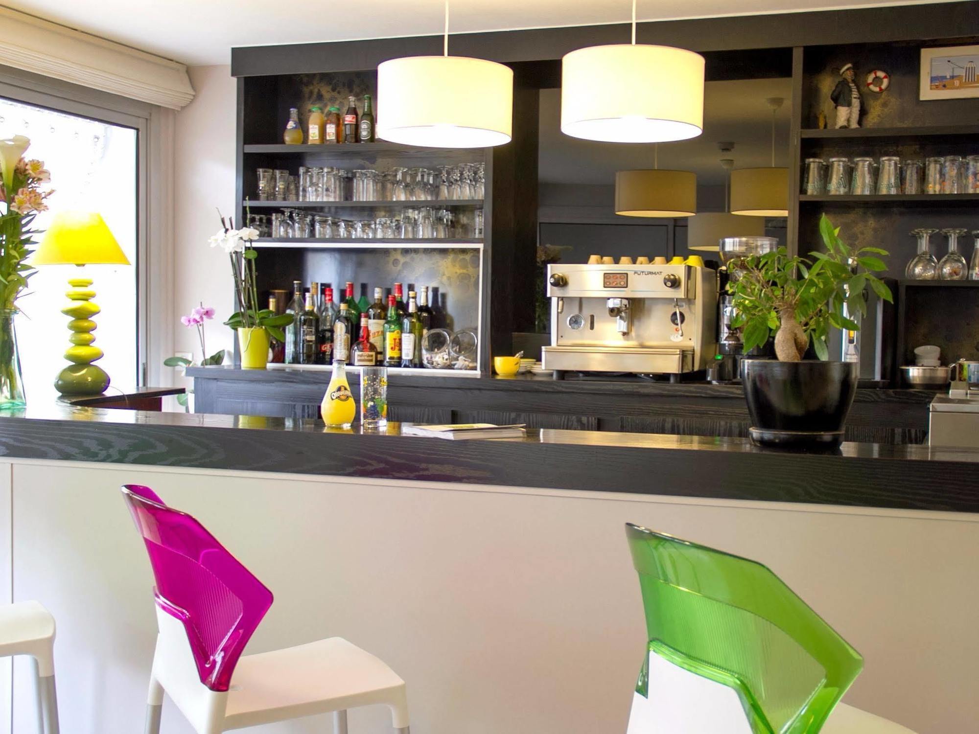 Les Hirondelles Hotel Les Sables-dʼOlonne Buitenkant foto